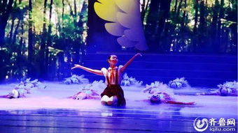 慶六一少兒文藝匯演在濟上演 唱紅歌演繹經典